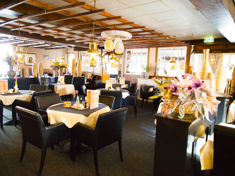 Restaurant 02